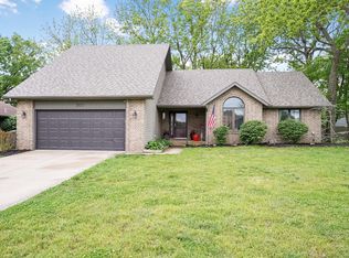 3800 W Greenwood St, Springfield, MO 65807