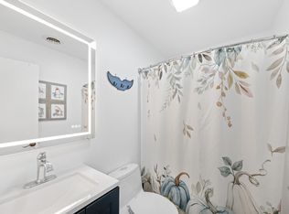 36879 Bayside Dr, Fenwick Island, DE 19944