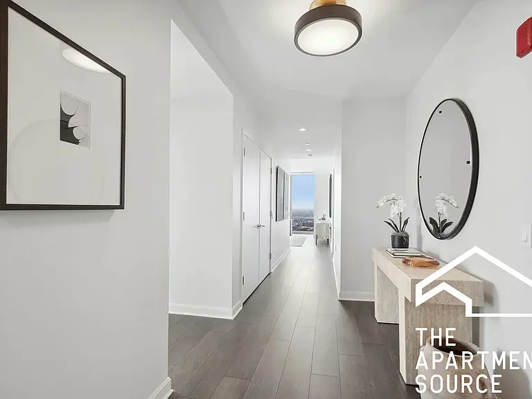 164 N Peoria St #2.5 — Photo 7