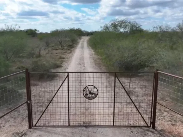 69 Energy Rd, San Isidro, TX 78588