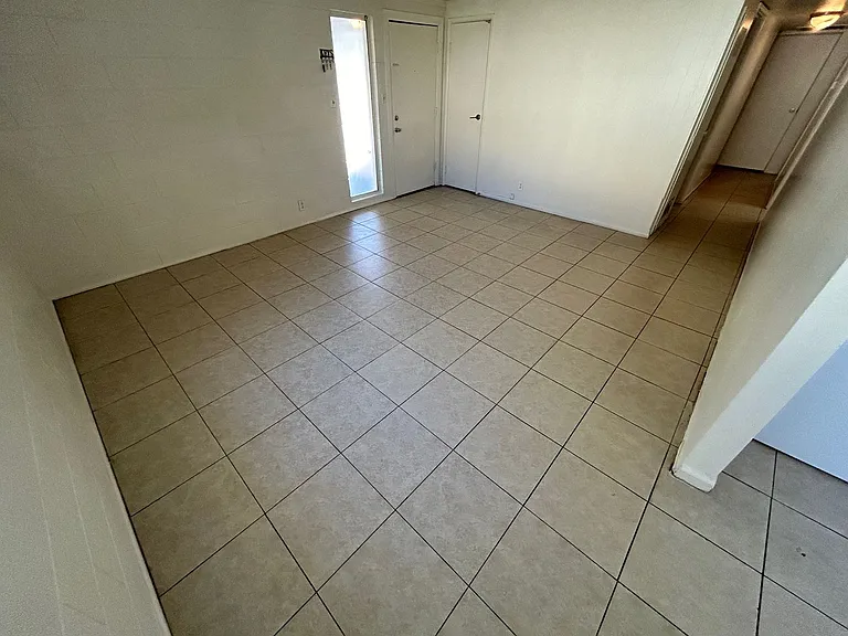 1937 Capistrano Ave — Photo 7