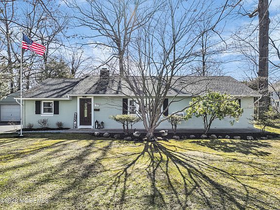 2nd image of 66 Pemberton Avenue