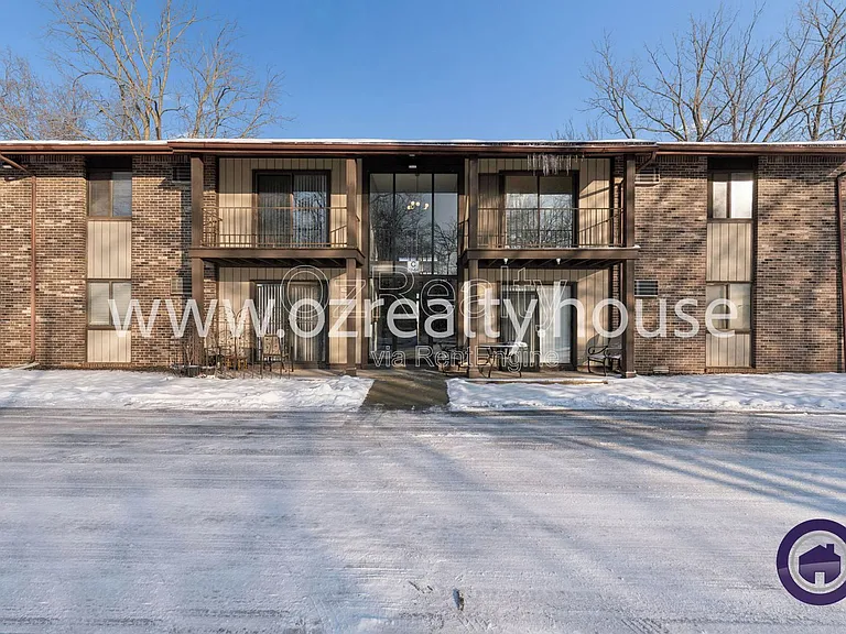 2150 N McCord Rd — Photo 1