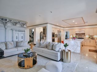 21221 Hillsdale Ln, Huntington Beach, CA 92646