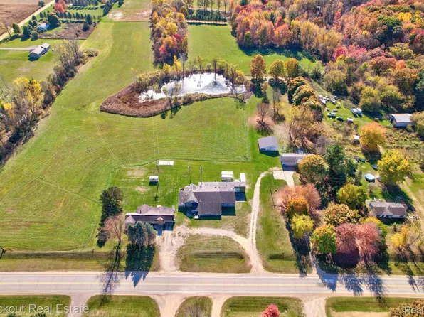 4565 Birch Run Rd, Millington, MI 48746