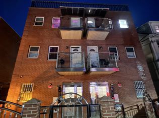 50-33 101st St #1, Corona, NY 11368