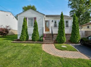 34 Centerton Dr, Parsippany, NJ 07054