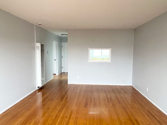 4th image of 3126 Balboa St #4