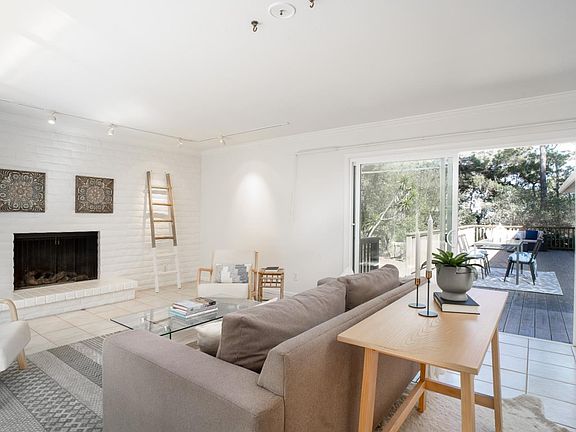 5th image of 4085 El Bosque Dr