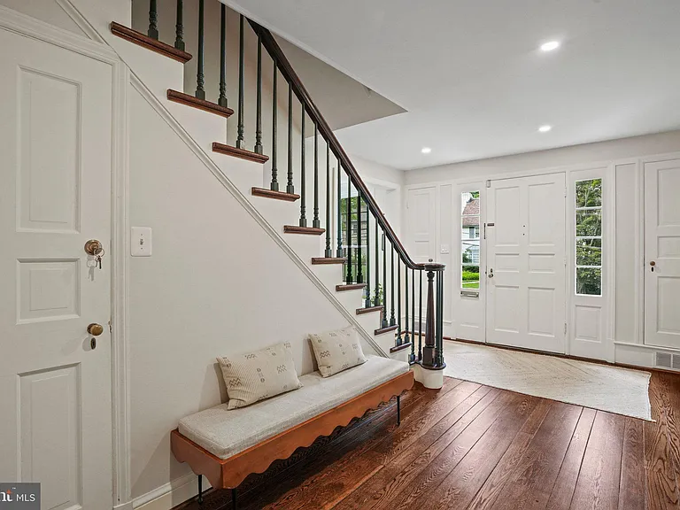 5320 Albemarle St — Photo 4