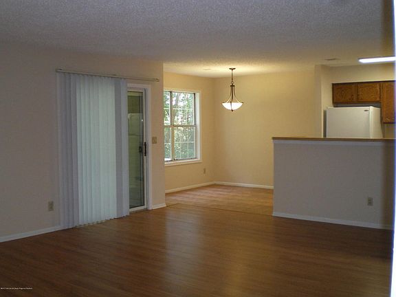 2nd image of 813 Waters Edge Dr #13C