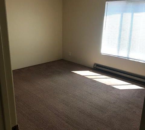 4th image of 4131 11th Ave NE APT 701