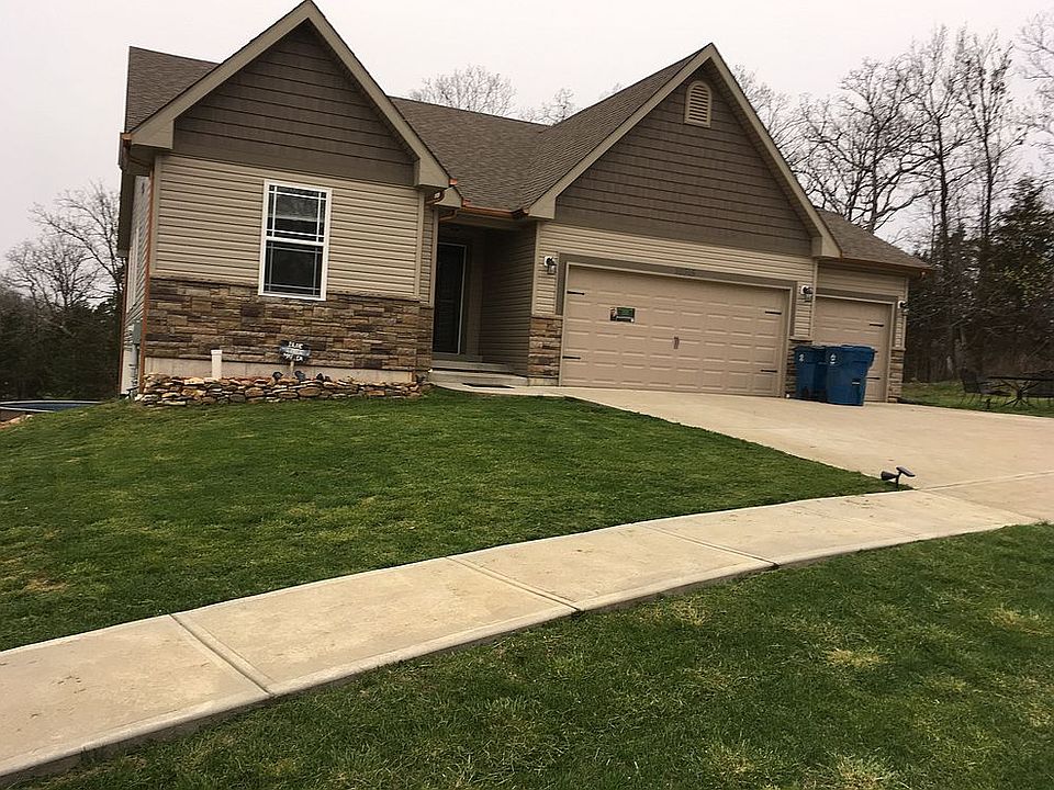 1st image of 10315 Hawks Nest Dr