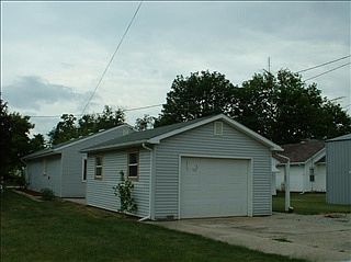 2nd image of 1039 Central Ave