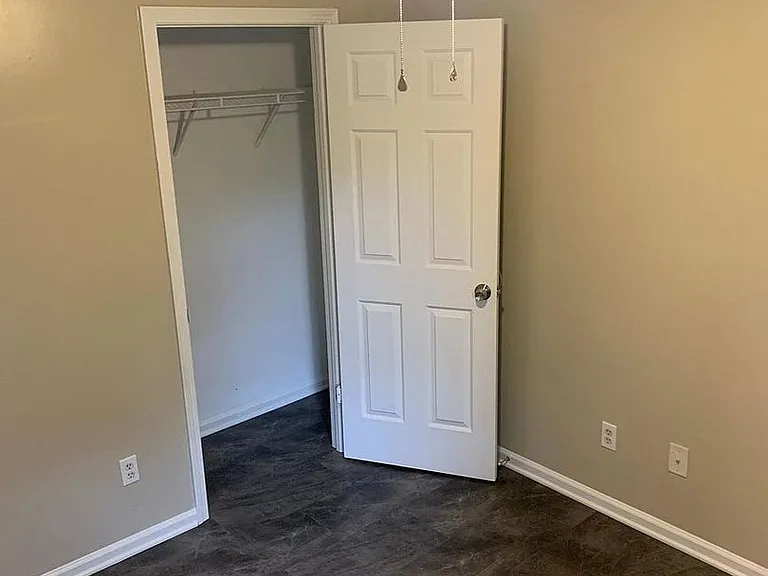 909 Bragg St #102 — Photo 9