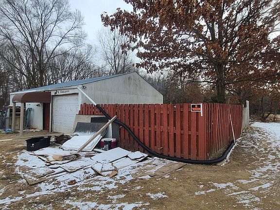 3rd image of 22172 County Road 104