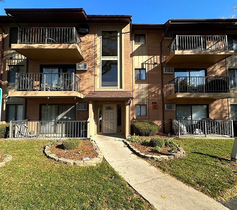 1st image of 7018 W 110th St Unit 6