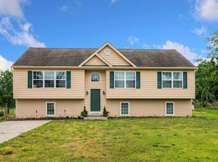 1672 Weymouth Rd, Vineland, NJ 08360
