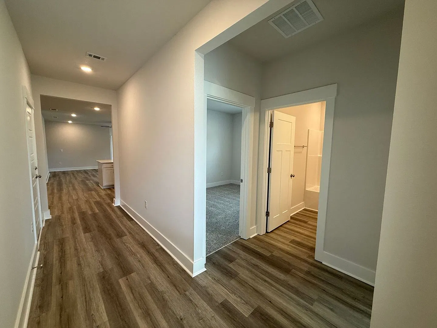 Gulf Breeze - Deer Ridge Crossing - 5 bedroom, 3 bathroom - New Construction — Photo 4
