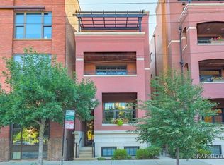 110 S Sangamon St APT 3, Chicago, IL 60607