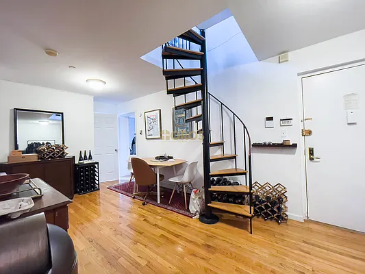 Rented by City Connections Realty | media 21