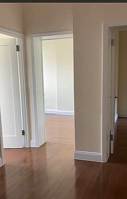 3rd image of 309 W 11th St