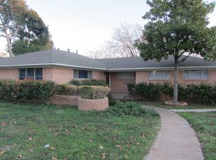 3220 Cliffoak Dr, Dallas, TX 75233