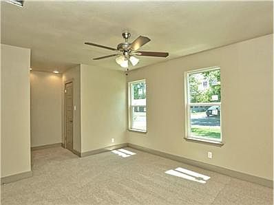 5th image of 8912 Briardale Dr