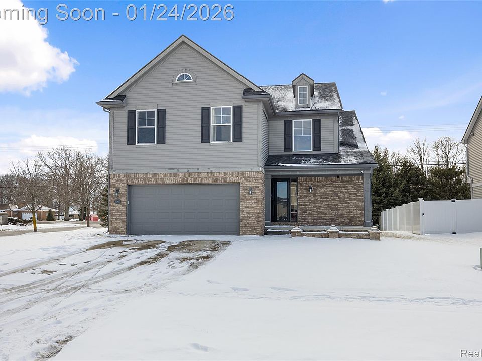 1st image of 9005 Birch Pointe Dr