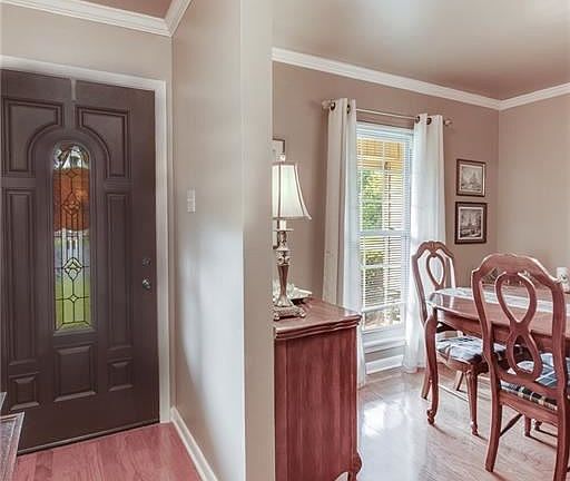 2nd image of 213 Paula Cir