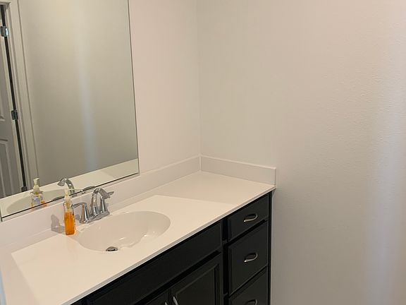3rd image of 2232 Scott Ct