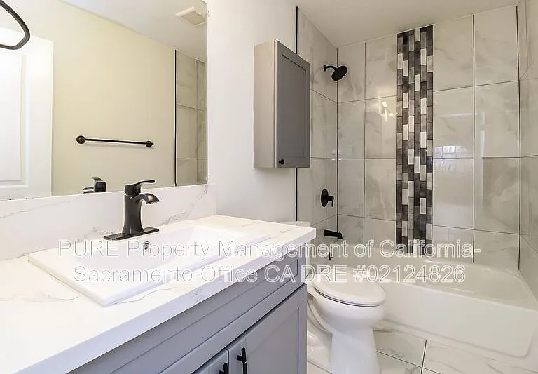 5713 Mesa Verde Cir — Photo 12