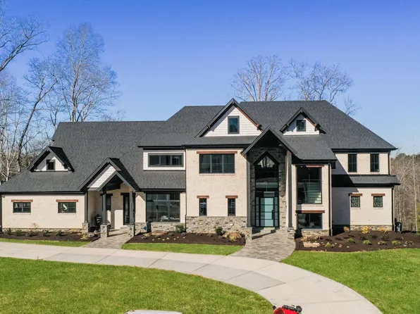 412 Canyon Crest Ct, Raleigh, NC 27614