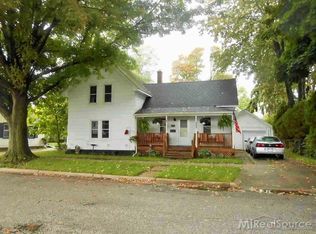 243 N Elizabeth St, Marine City, MI 48039