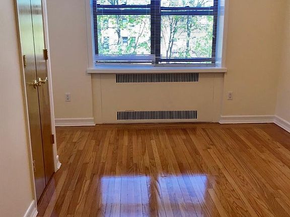 2nd image of 3620 Bowne St APT 4A