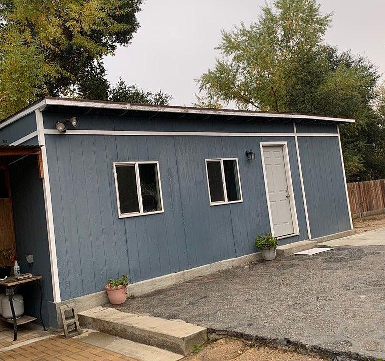 1st image of 42908 Greenwood Dr