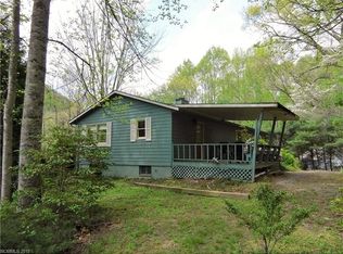 32 Little Mountain Rd, Maggie Valley, NC 28751