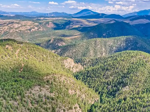 4th image of 598 Holmes Gulch Rd