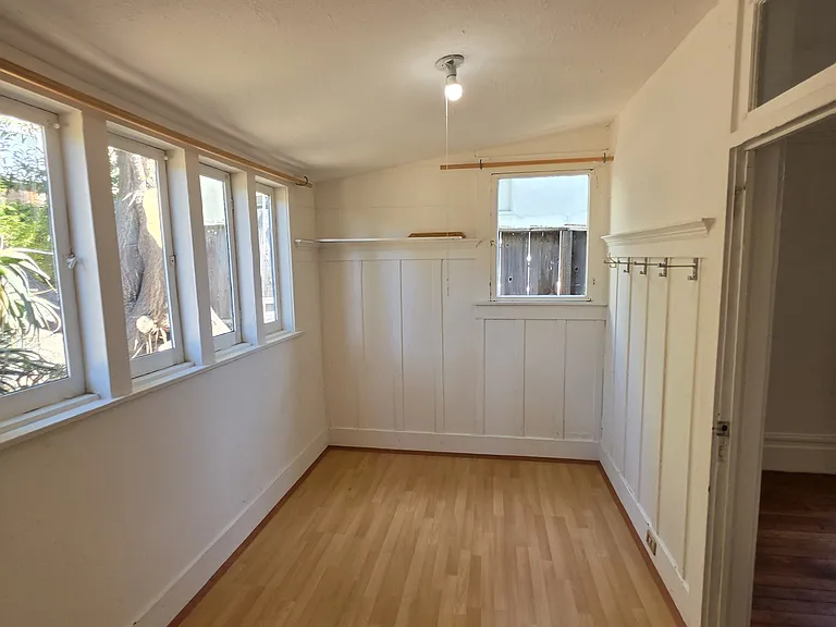 3139 Harrison St — Photo 21