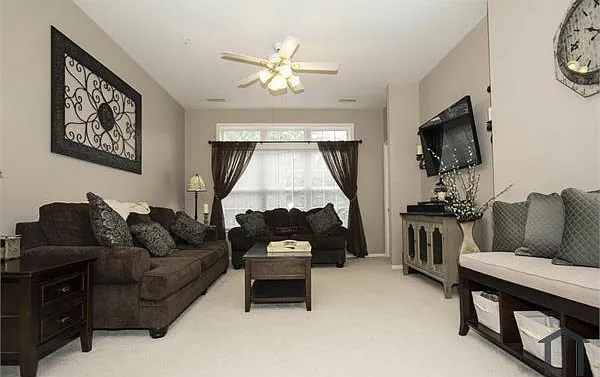 9124 Groffs Mill Dr #9124 — Photo 5