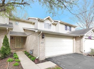 2007 Yellow Daisy Ct, Naperville, IL 60563