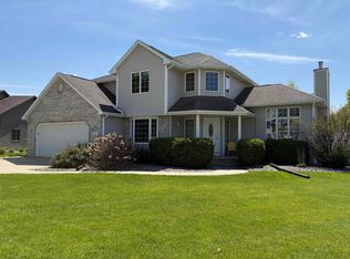 3402 Kingsbridge Dr, Janesville, WI 53546