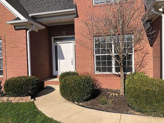 2nd image of 1755 Kenilwood Way