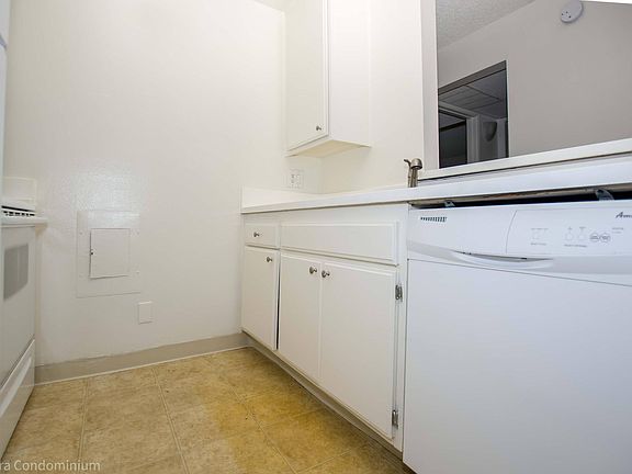2nd image of 15425 Sherman Way APT 213