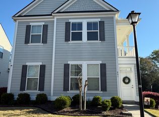 481 Spring Hollow Dr, Charleston, SC 29492