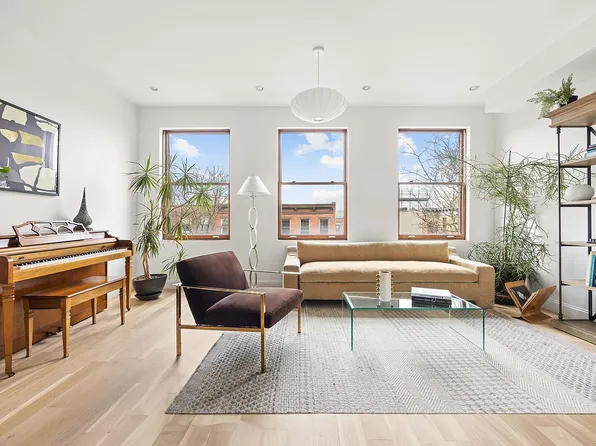 35 Woodhull St #3, Brooklyn, NY 11231
