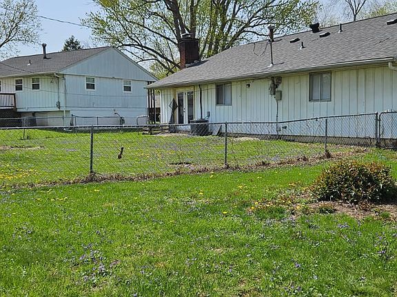 3rd image of 254 Prince Of Wales Dr