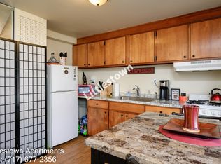 114 Roberta Jean Ave, Littlestown, PA 17340