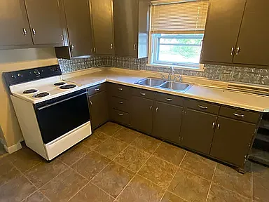 1602 Emerson St #1 — Photo 11