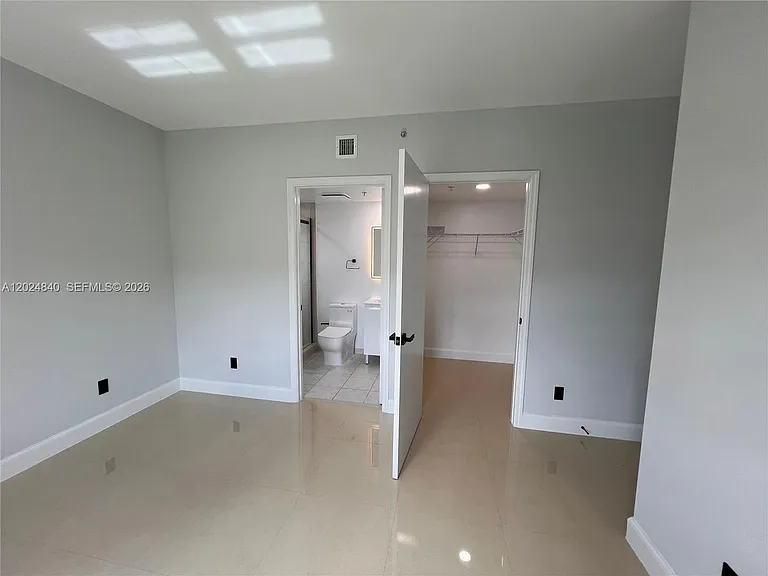 14951 Royal Oaks Ln #401 — Photo 24